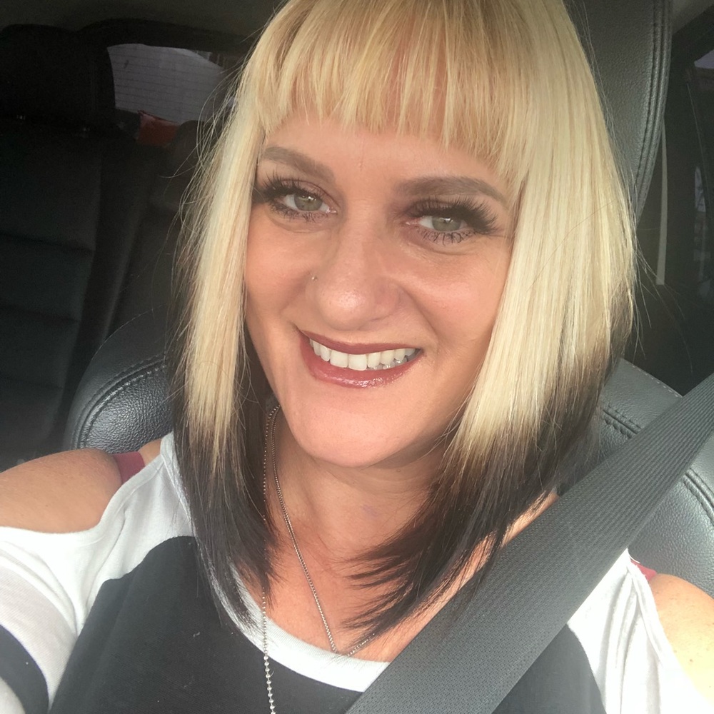 Meet your Posher, Kimberly